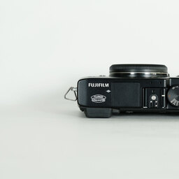 FUJIFILM X-E2