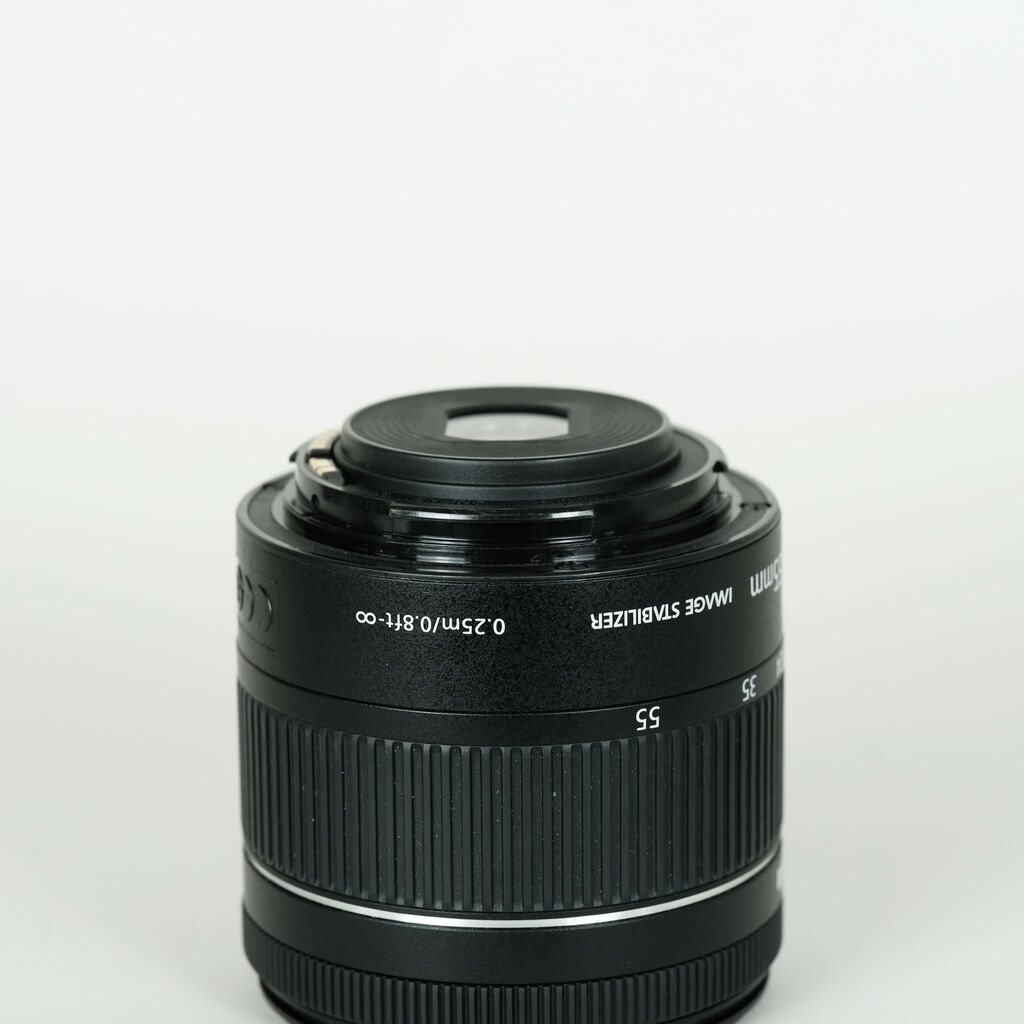 Canon EF-S18-55mm F4-5.6 IS STM