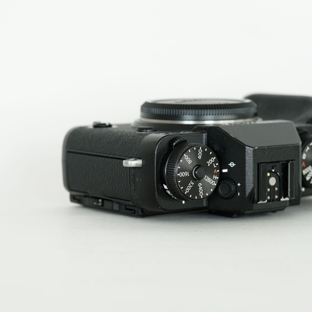 FUJIFILM X-T2 FUJIFILM X-T2