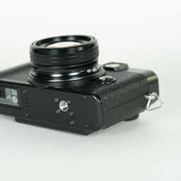 FUJIFILM X10 ブラック