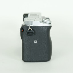 SONY α6400（ILCE-6400）