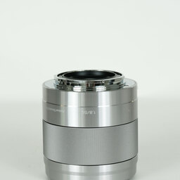 SONY E 50mm F1.8 OSS SEL50F18