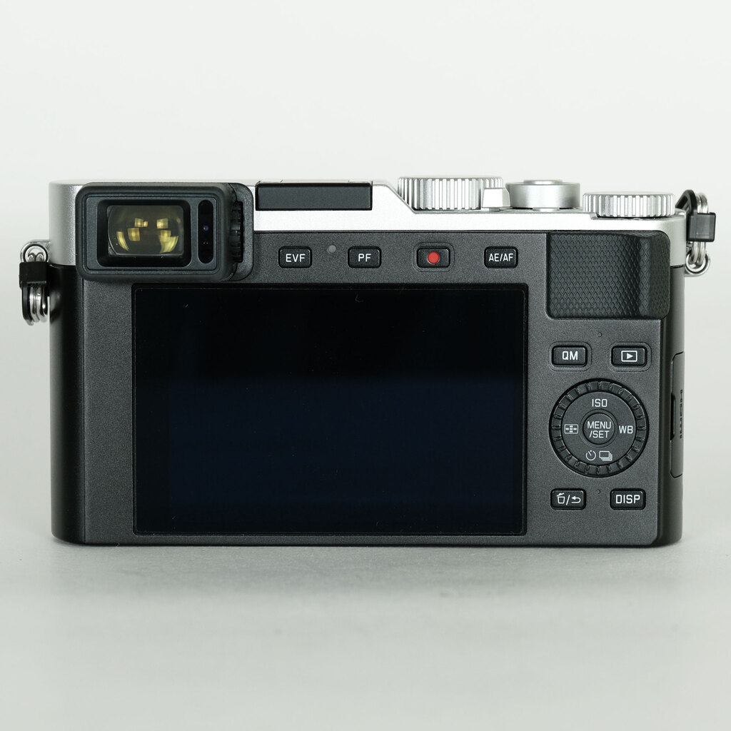 LEICA D-LUX7 シルバー