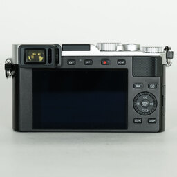 LEICA D-LUX7 シルバー