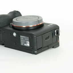 SONY α7C II（ILCE-7CM2）