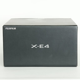 FUJIFILM X-E4