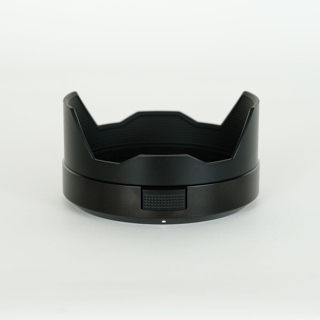 Panasonic LEICA DG VARIO-ELMARIT 12-60mm / F2.8-4.0 ASPH. / POWER O.I.S.