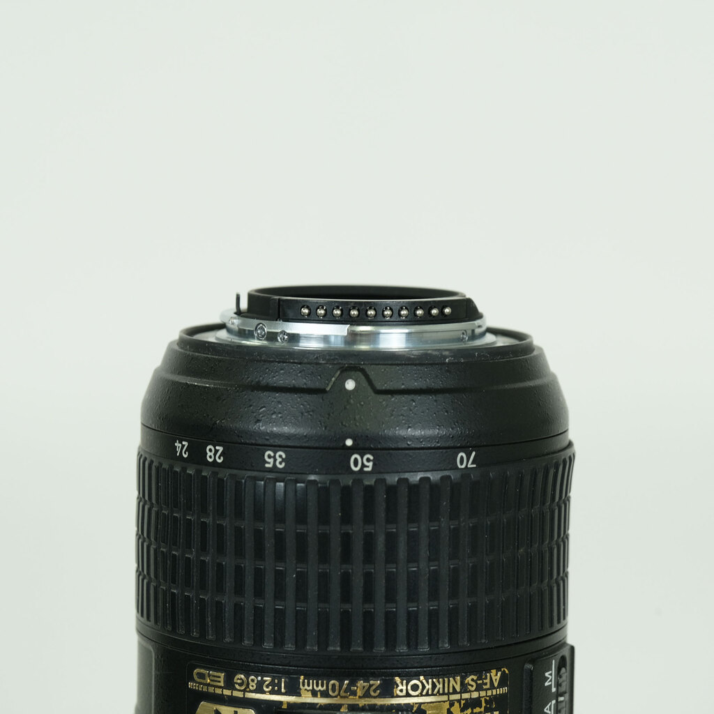 Nikon AF-S NIKKOR 24-70mm f/2.8G ED