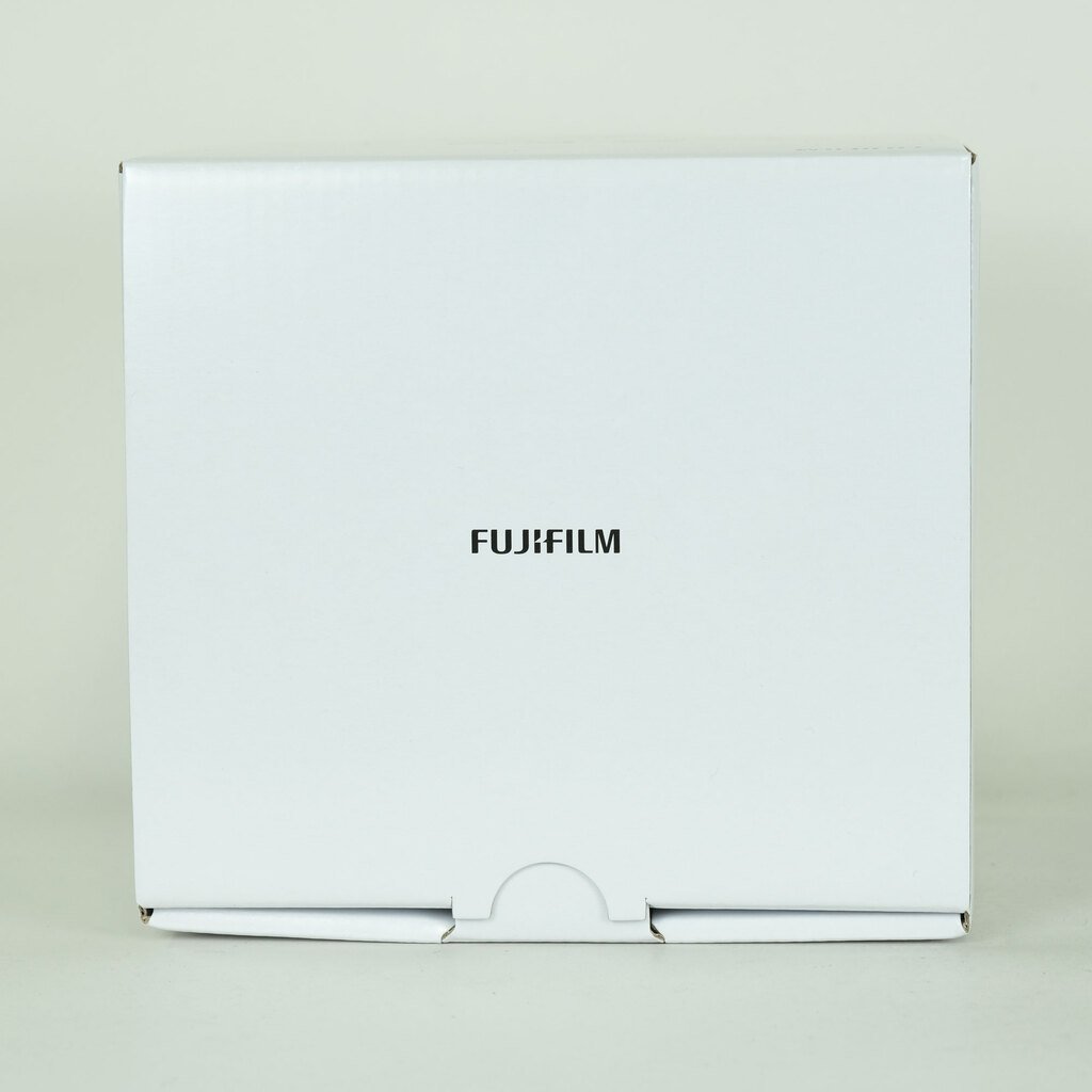 FUJIFILM X-E5