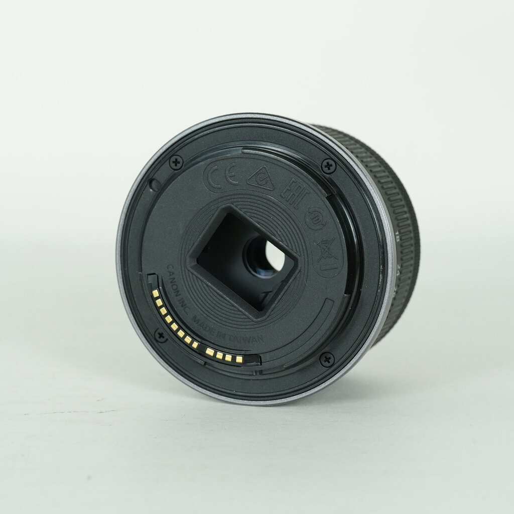Canon RF-S 18-45mm F4.5-6.3 IS STMの出品 | ONE SCENE（ワンシーン）