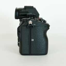 SONY α7 III（ILCE-7M3）