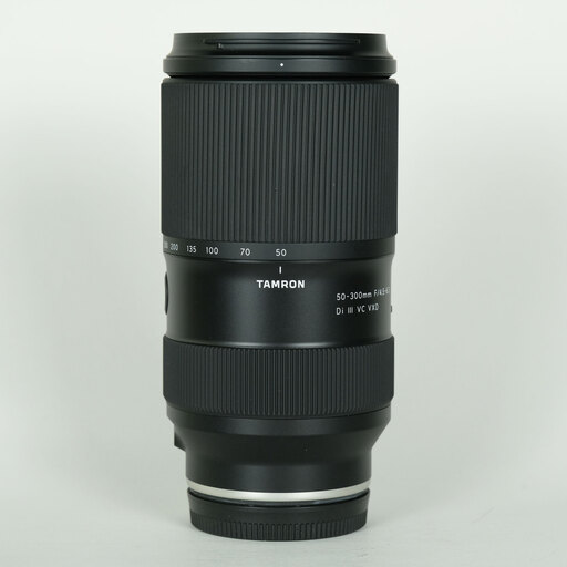 TAMRON 50-300mm F/4.5-6.3 Di III VC VXD [ソニーE用]を徹底解説