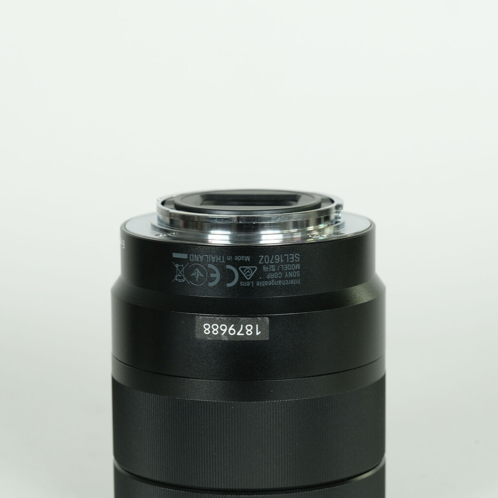SONY Vario-Tessar T* E 16-70mm F4 ZA OSS SEL1670Z SONY Vario-Tessar T* E 16-70mm F4 ZA OSS SEL1670Z
