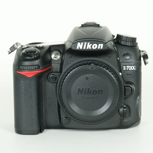 Nikon D7000