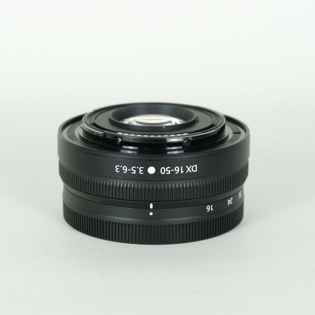 Nikon NIKKOR Z DX 16-50mm f/3.5-6.3 VR Nikon NIKKOR Z DX 16-50mm f/3.5-6.3 VR