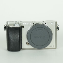 SONY α6000(ILCE-6000) SONY α6000(ILCE-6000)