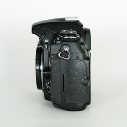 Nikon D300 ボディ