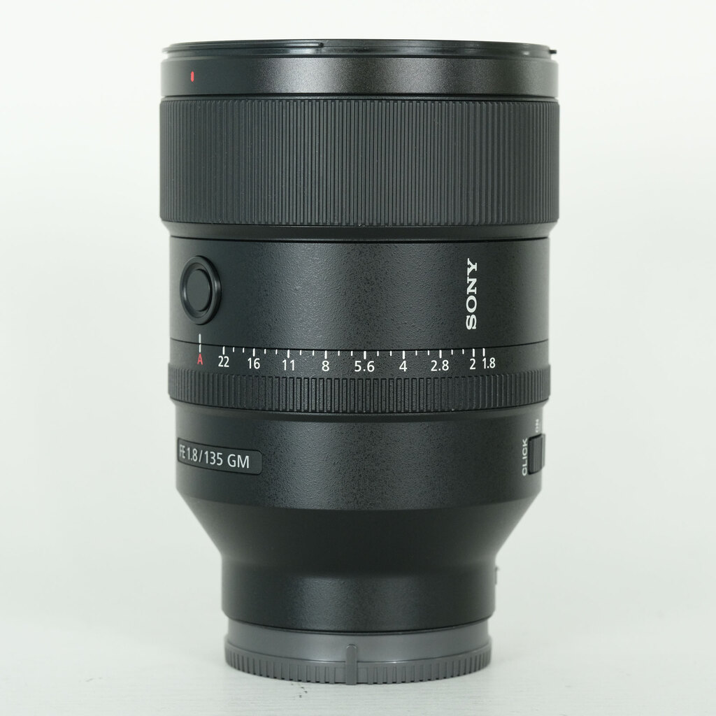 SONY FE 135mm F1.8 GM SEL135F18GMの出品 | ONE SCENE（ワンシーン）