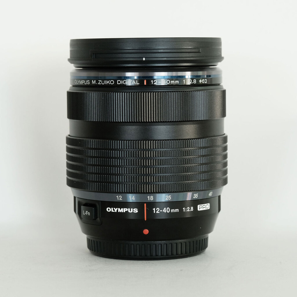 OLYMPUS M.ZUIKO DIGITAL ED 12-40mm F2.8 PRO OLYMPUS M.ZUIKO DIGITAL ED 12-40mm F2.8 PRO