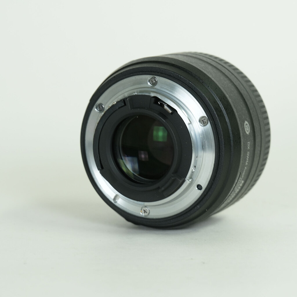 Nikon AF-S DX NIKKOR 35mm f/1.8G