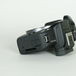 Canon EOS R50 Canon EOS R50