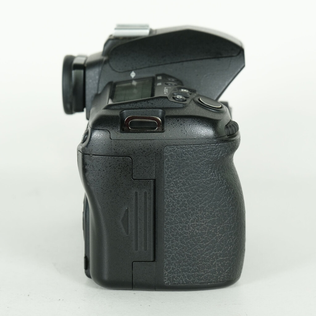 OLYMPUS E-30 ボディの出品 | ONE SCENE（ワンシーン）