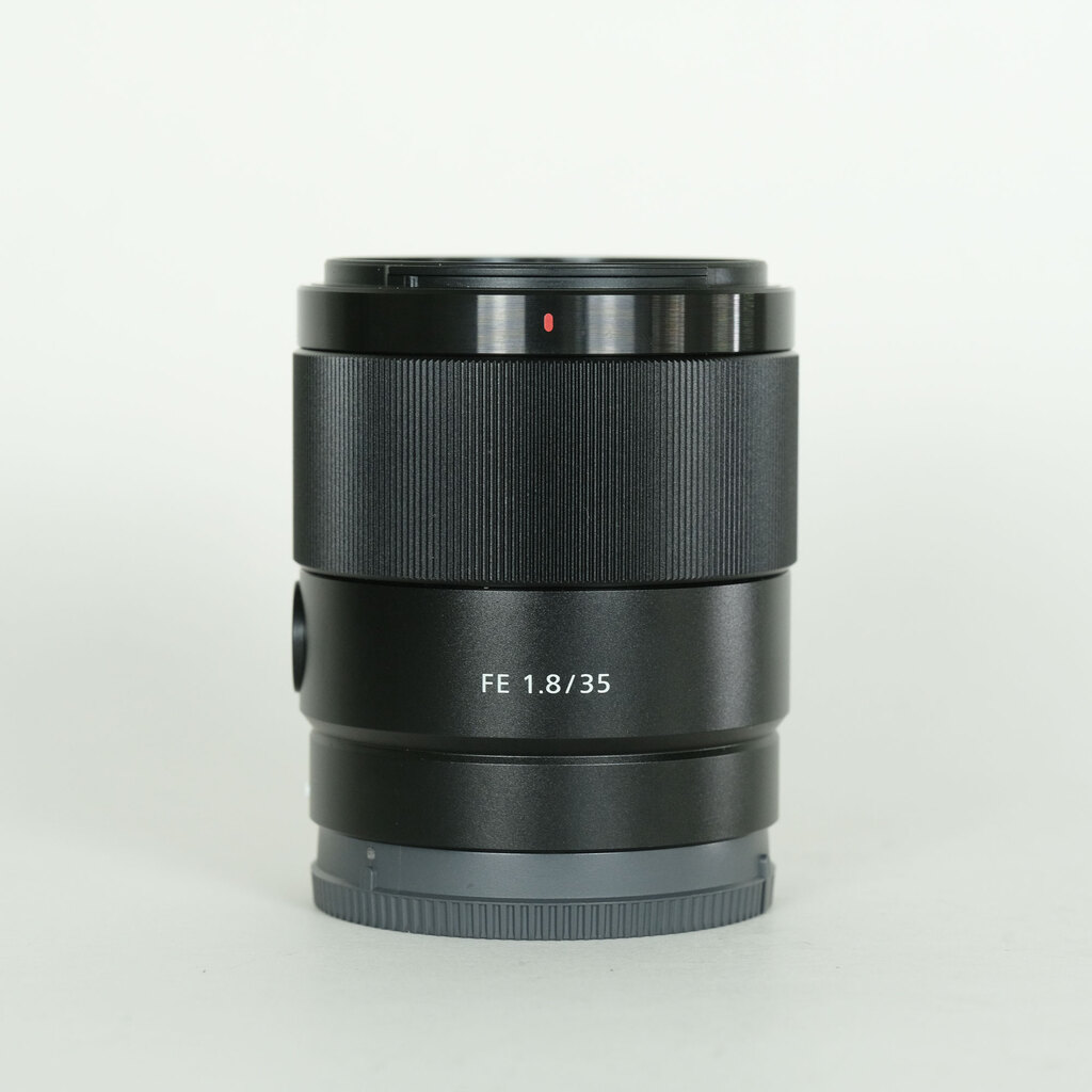 SONY FE 35mm F1.8 SEL35F18F SONY FE 35mm F1.8 SEL35F18F