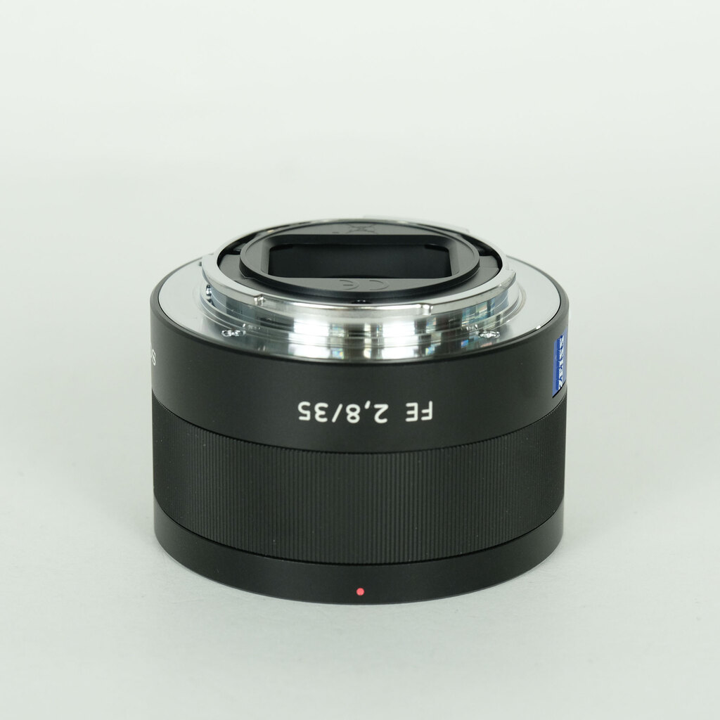 SONY Sonnar T* FE 35mm F2.8 ZA SEL35F28Z SONY Sonnar T* FE 35mm F2.8 ZA SEL35F28Z