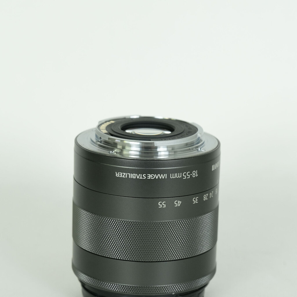 Canon EF-M18-55mm F3.5-5.6 IS STM