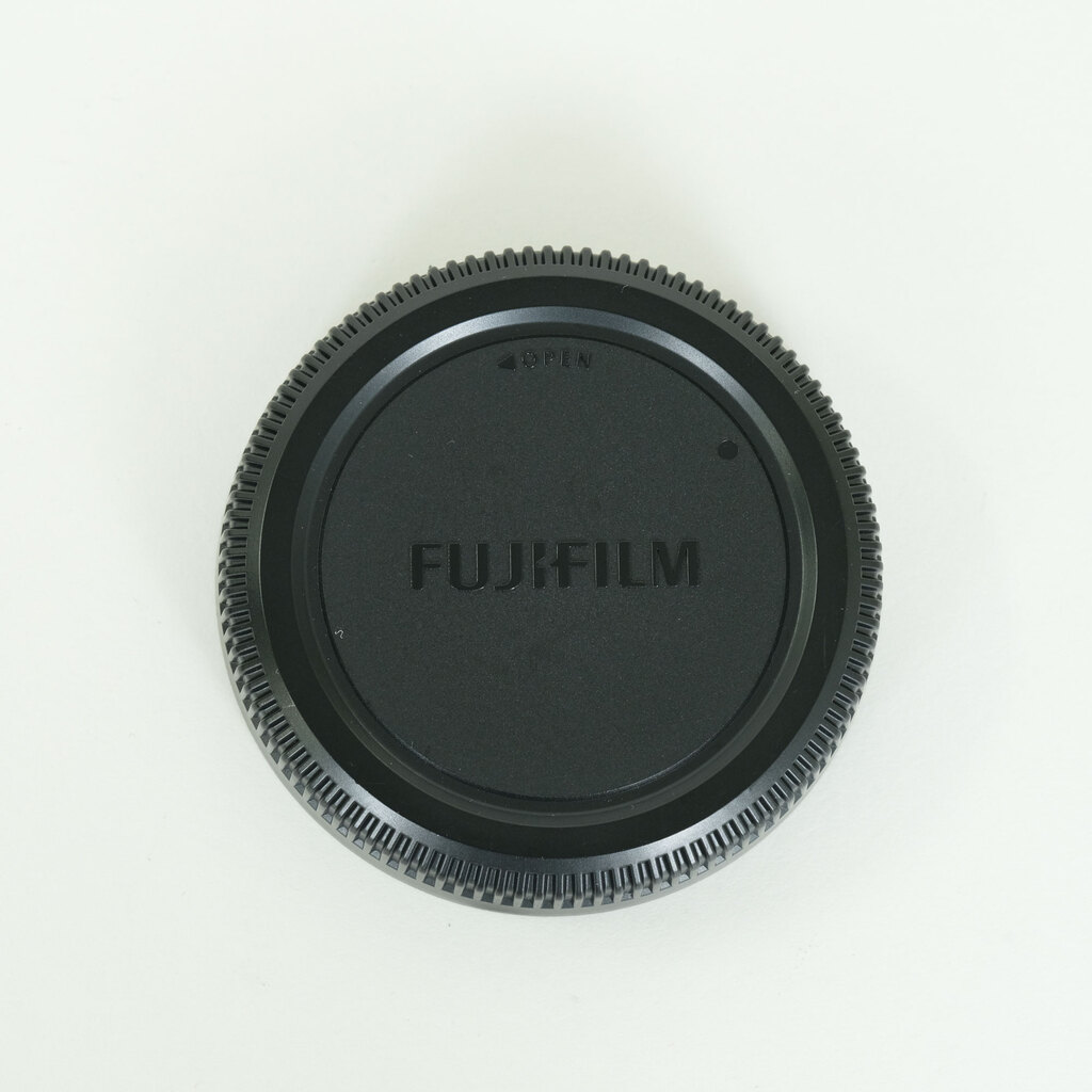 FUJIFILM GF100-200mmF5.6 R LM OIS WR FUJIFILM GF100-200mmF5.6 R LM OIS WR
