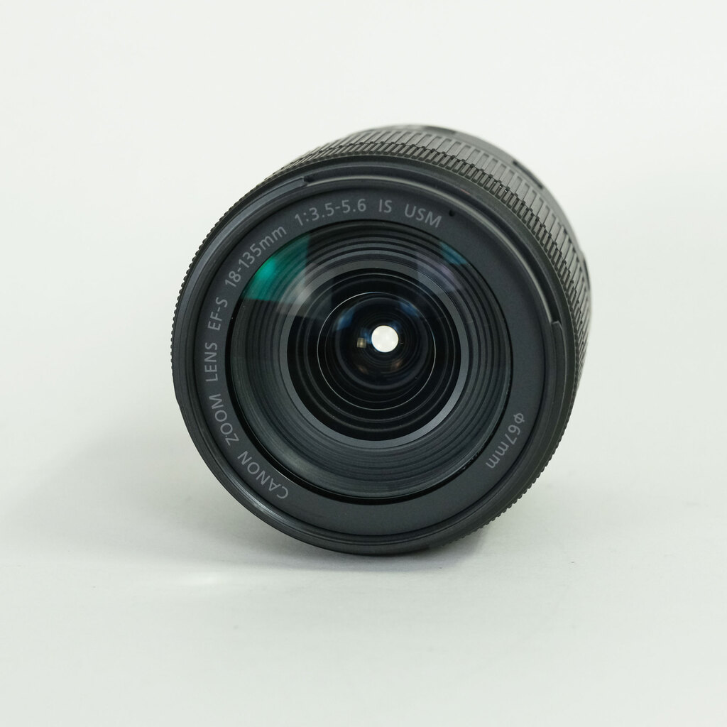 Canon EF-S18-135mm F3.5-5.6 IS USM Canon EF-S18-135mm F3.5-5.6 IS USM