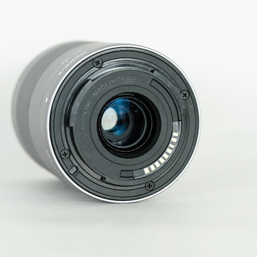 Canon EF-M55-200mm F4.5-6.3 IS STM シルバー