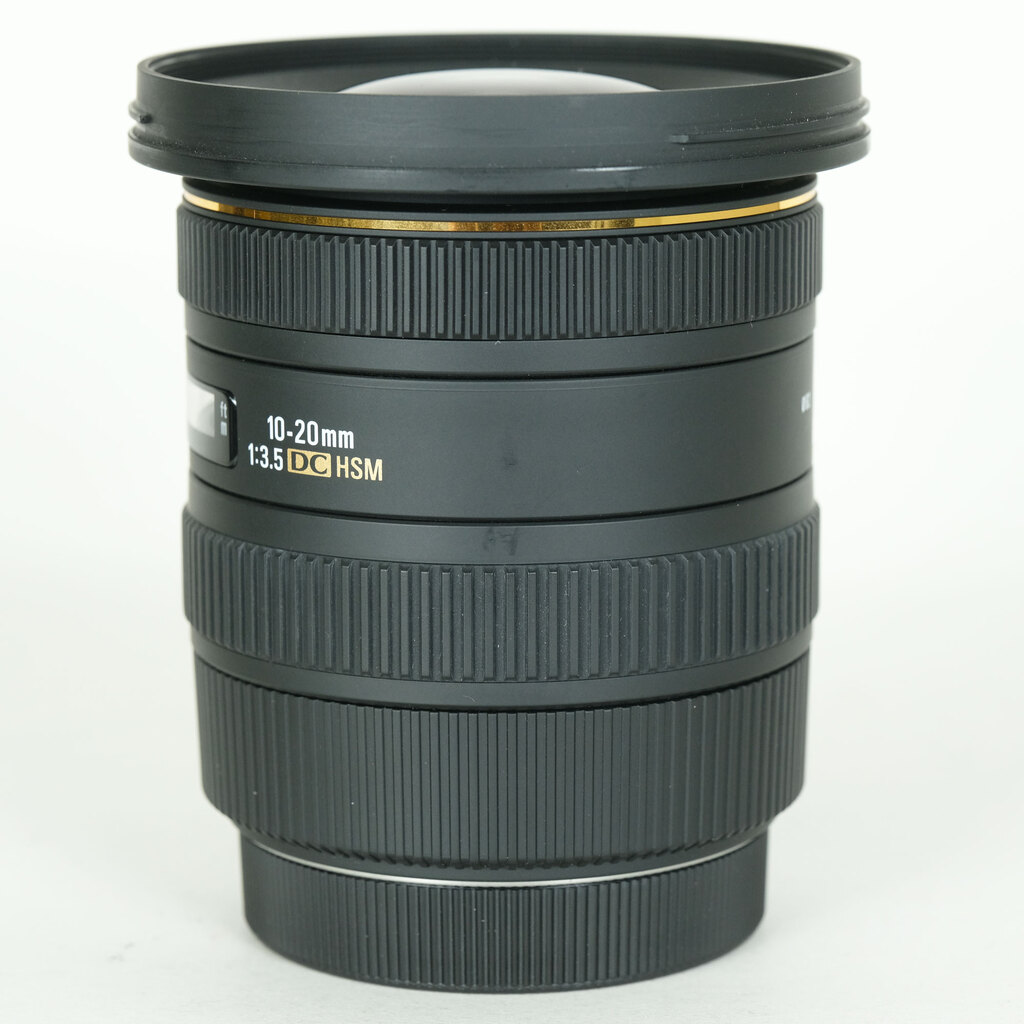 SIGMA 10-20mm F3.5 EX DC HSM (キヤノンEF用)