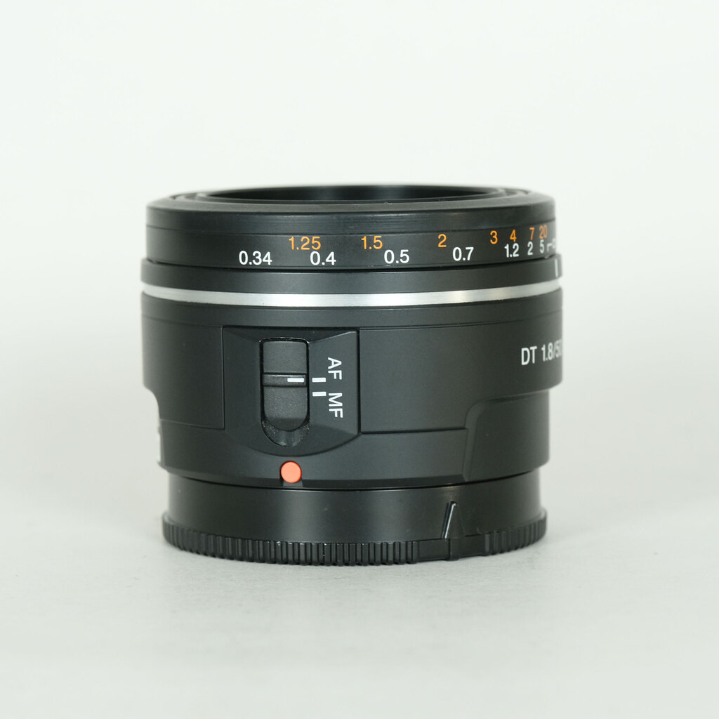 SONY DT 50mm F1.8 SAM SAL50F18の出品 | ONE SCENE（ワンシーン）
