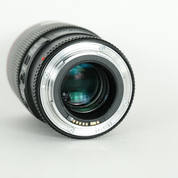 Canon EF100mm F2.8Lマクロ IS USM