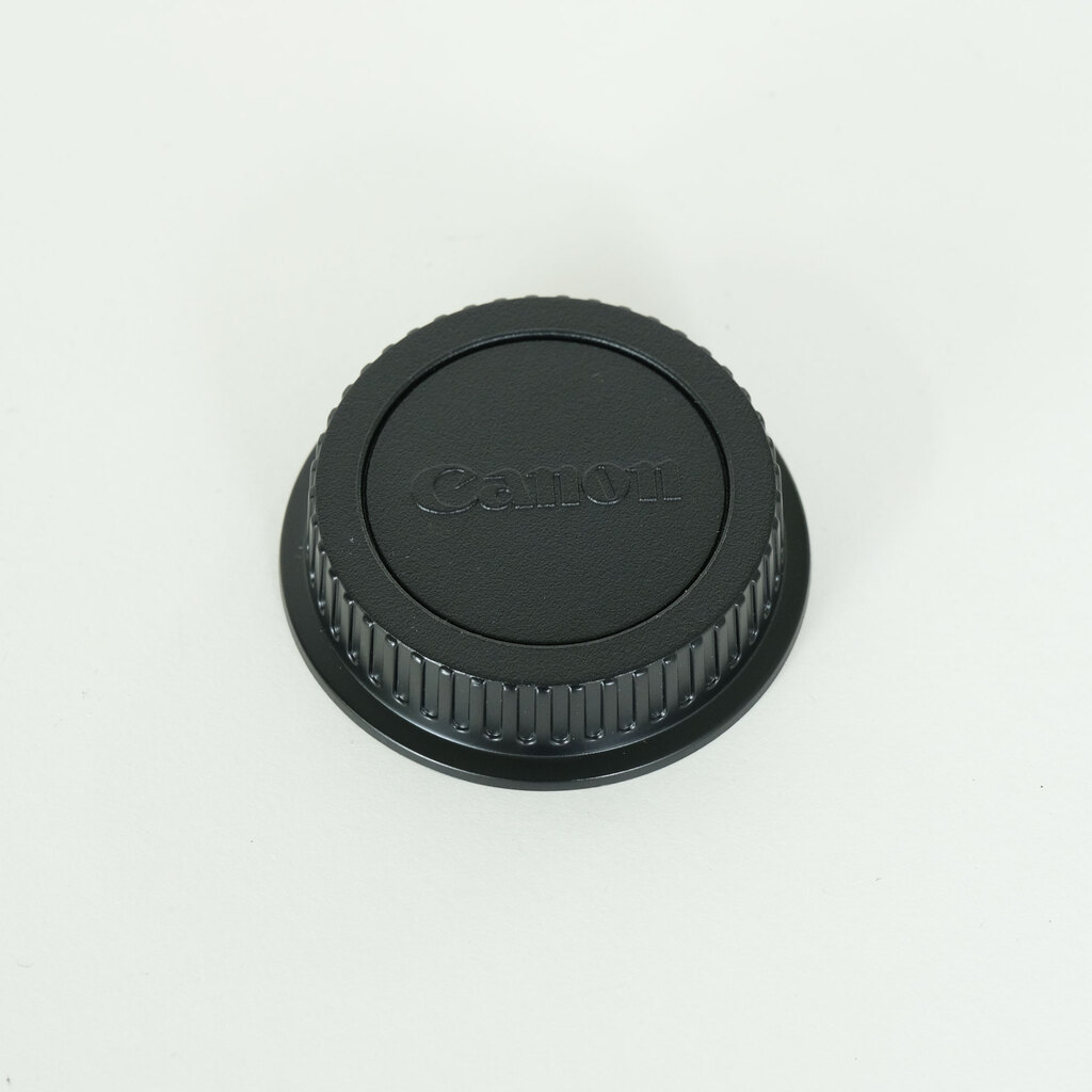 Canon EF-S18-55mm F4-5.6 IS STM