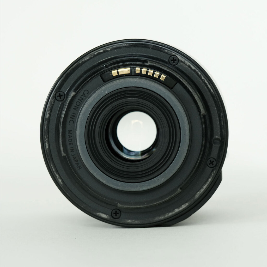 Canon EF-S18-55mm F3.5-5.6 IS