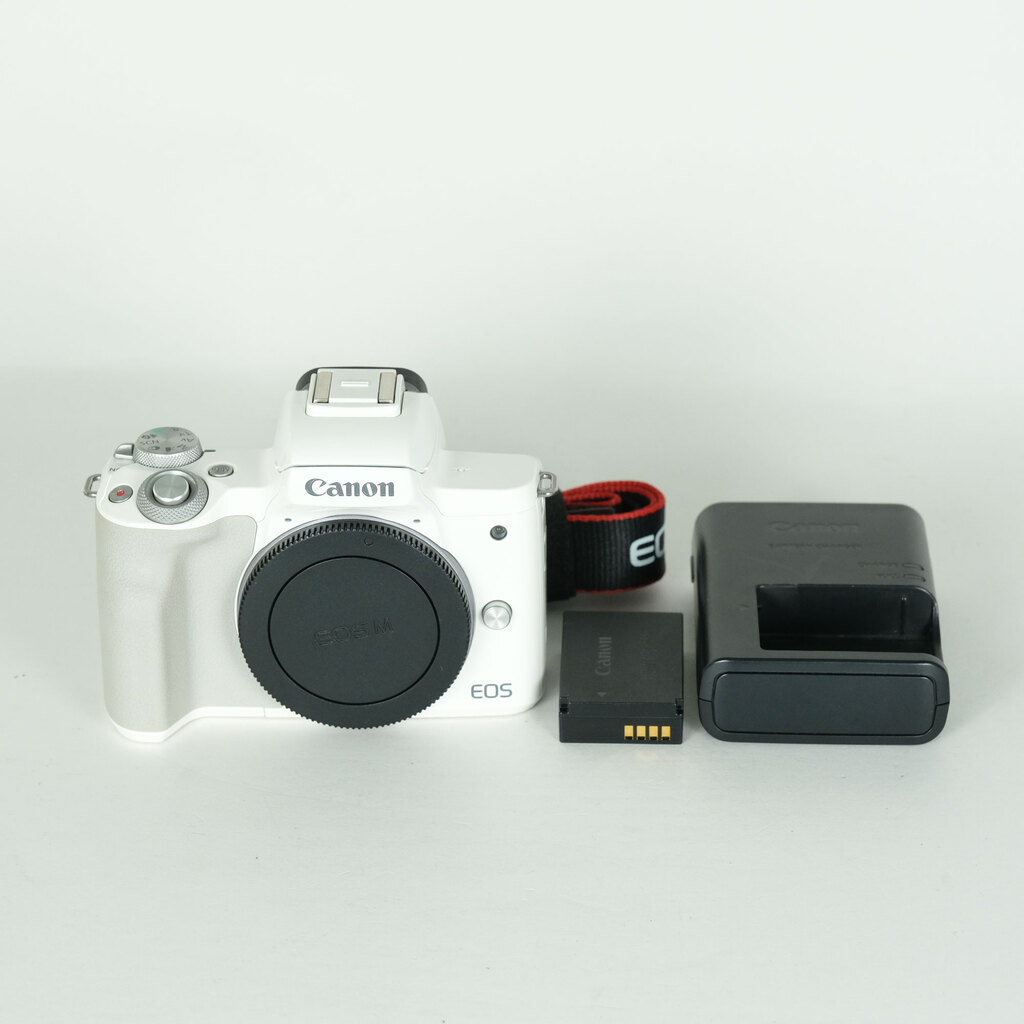 Canon EOS Kiss Mの出品 | ONE SCENE（ワンシーン）
