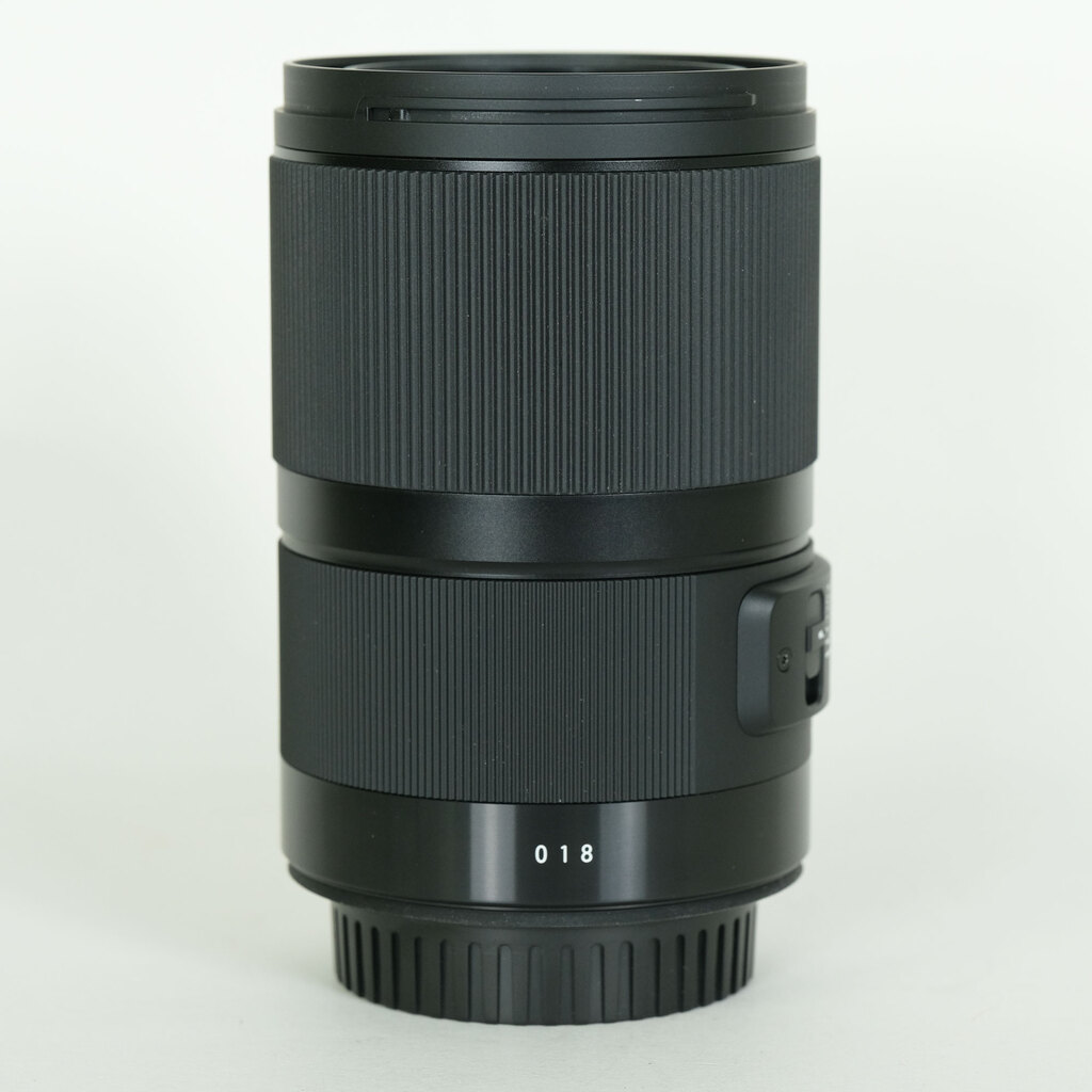 SIGMA 70mm F2.8 DG MACRO | Art [キヤノン用]