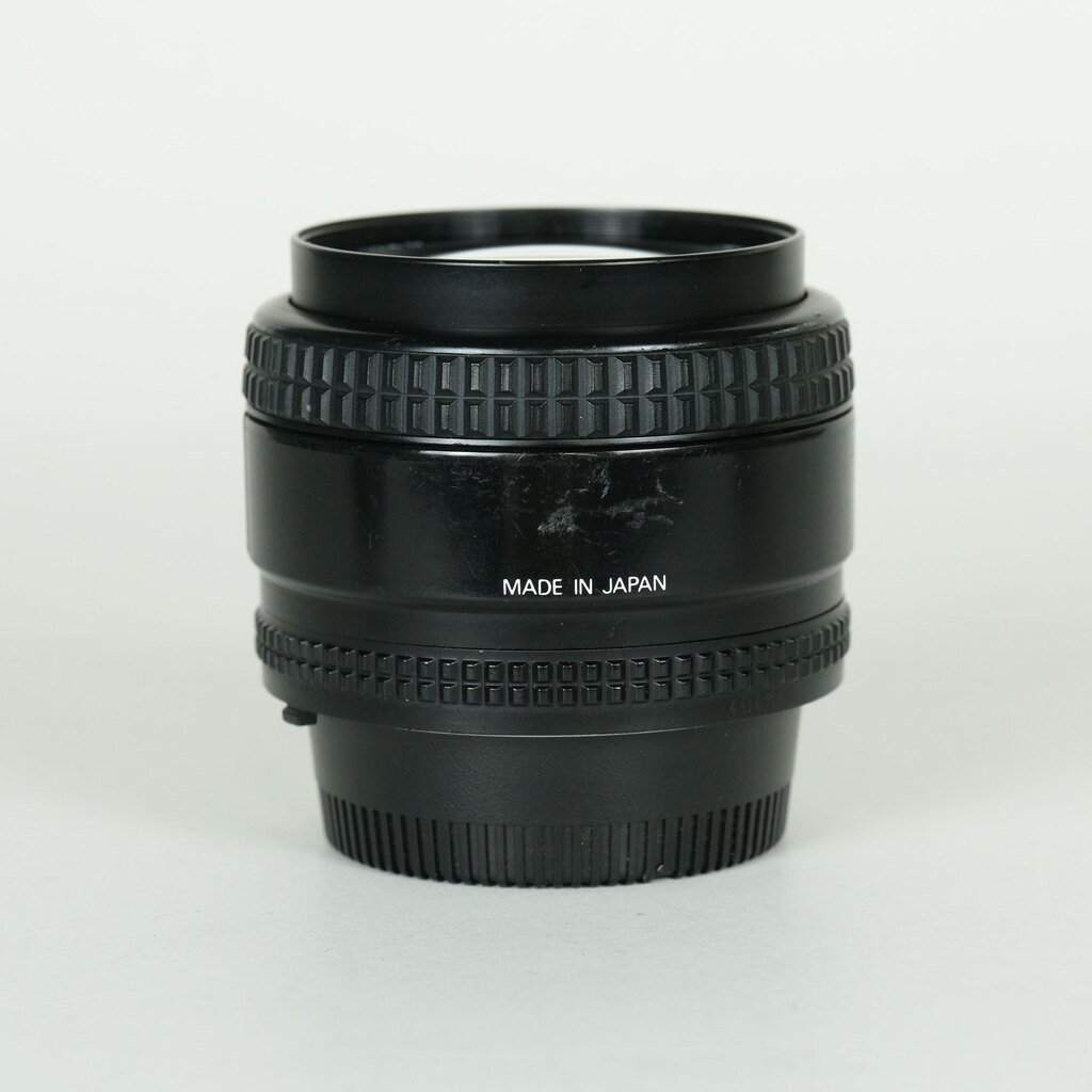 Nikon Ai AF Nikkor 24mm F2.8D
