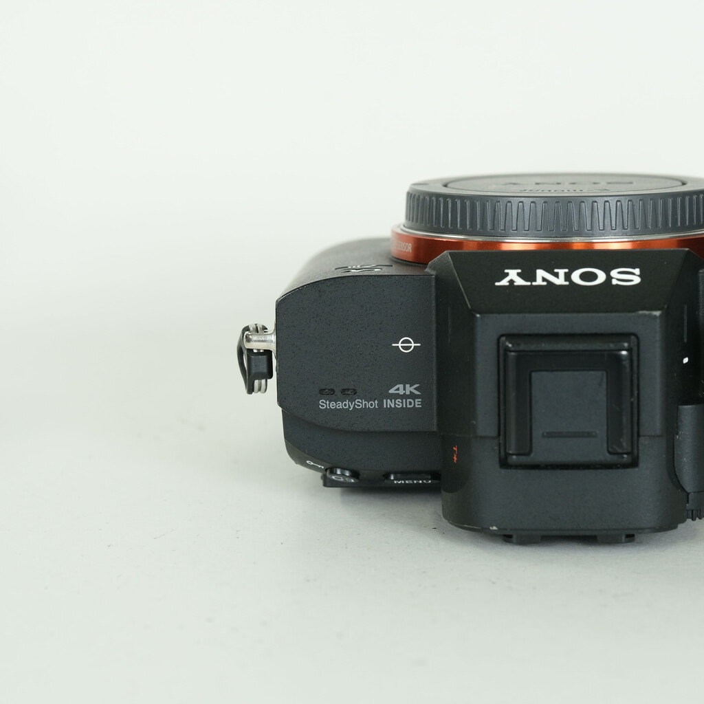 SONY α7 III(ILCE-7M3) SONY α7 III(ILCE-7M3)