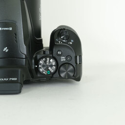 Nikon COOLPIX P900