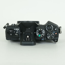OLYMPUS OM-D E-M5 Mark III