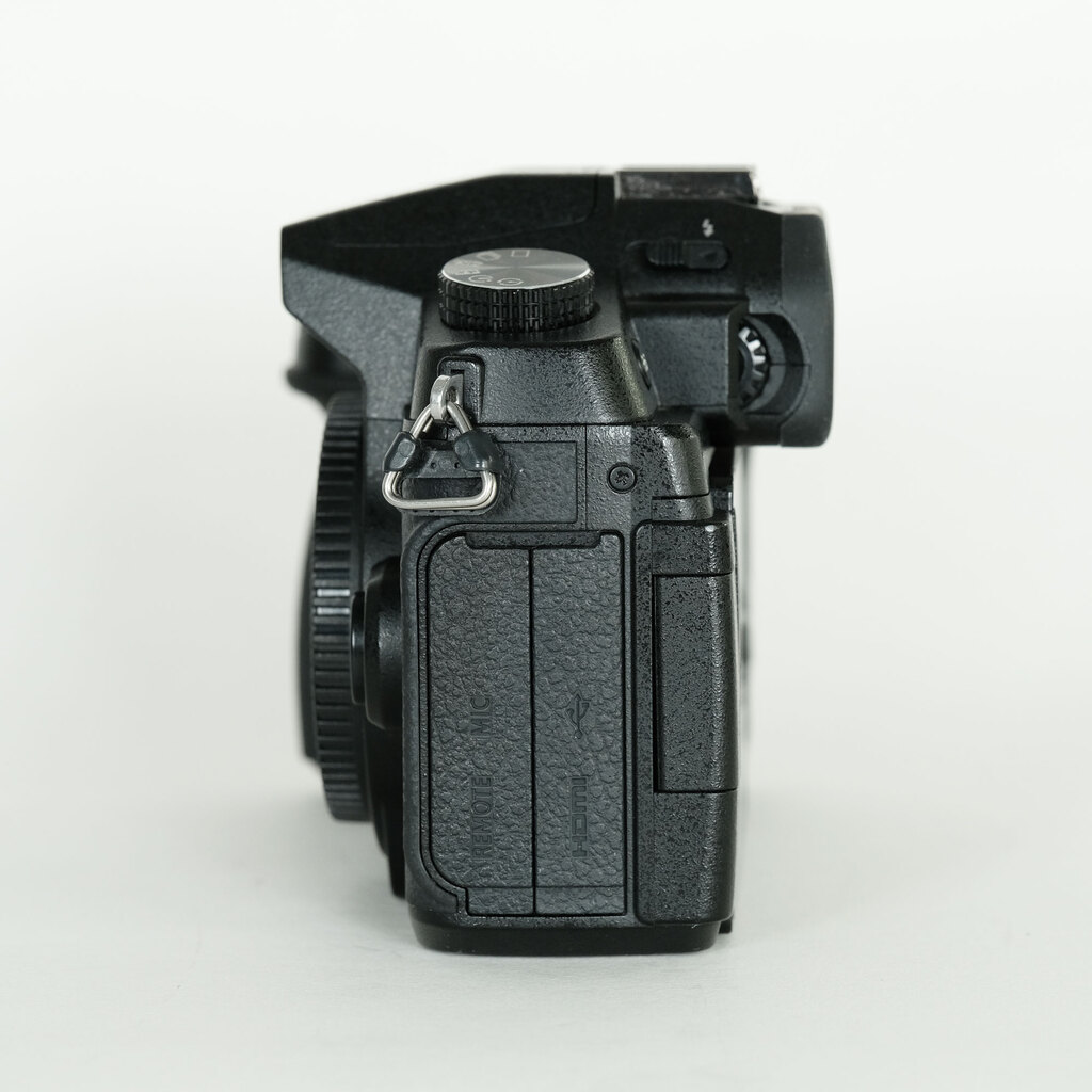 Panasonic LUMIX DMC-G8