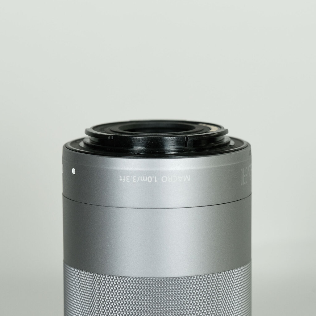 Canon EF-M55-200mm F4.5-6.3 IS STM シルバー