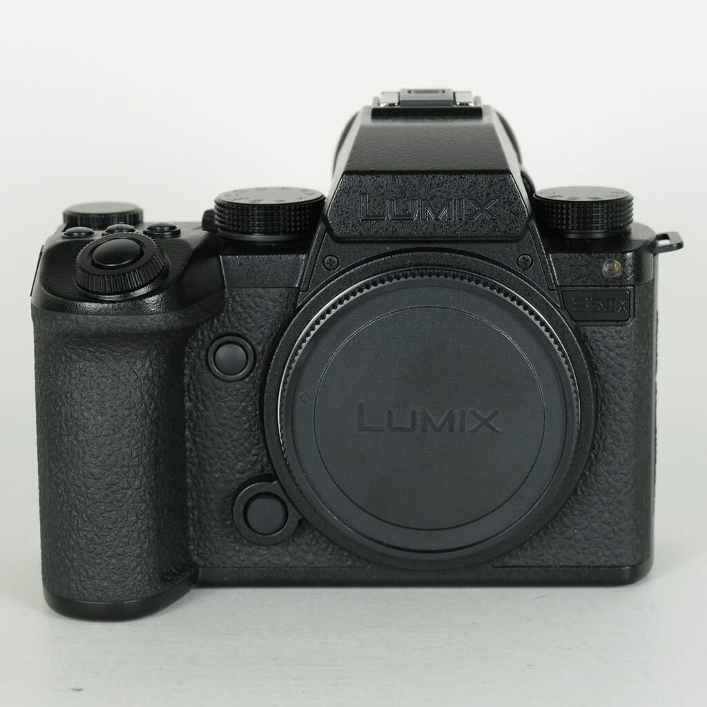 Panasonic LUMIX S5IIX ボディ DC-S5M2X ブラック