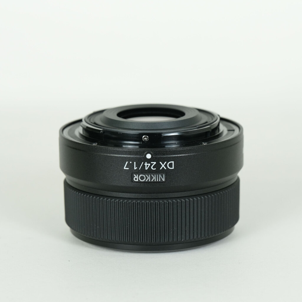 Nikon NIKKOR Z DX 24mm f/1.7