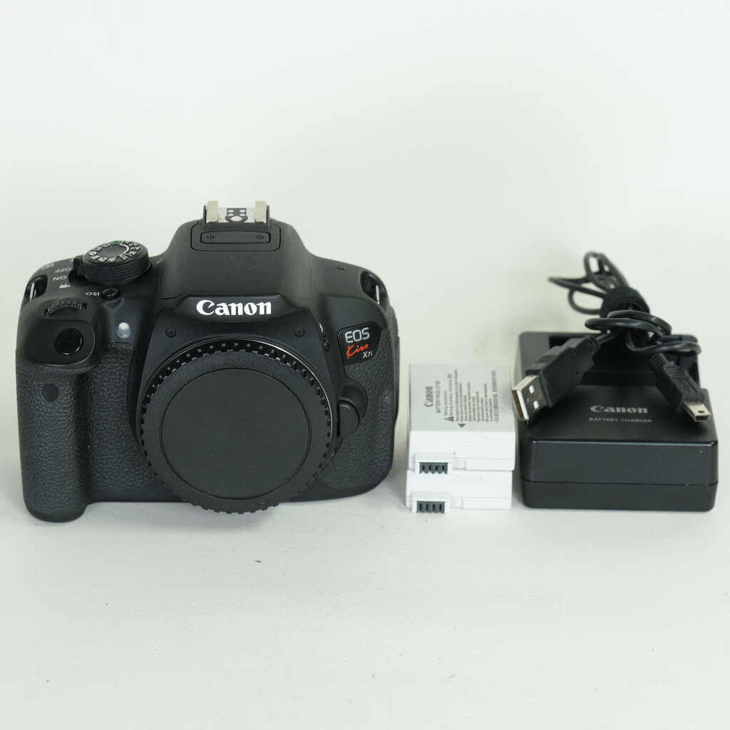 Canon EOS Kiss X7i