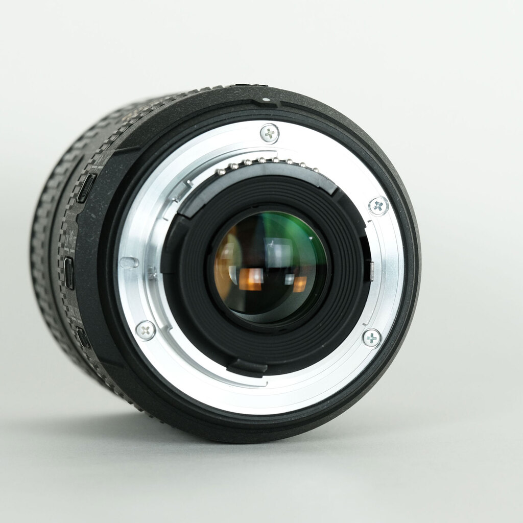 Nikon AF-S DX NIKKOR 16-85mm F3.5-5.6G ED VR