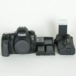 Canon EOS 6D Mark II